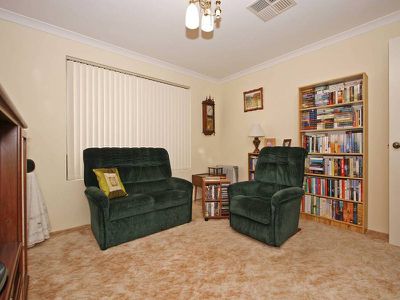 5 Dorsal Bend, Hammond Park