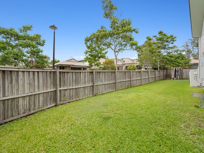 18 Moonlight Lane, Coomera