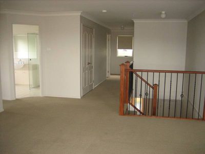 17 Dampier Crescent, Shell Cove