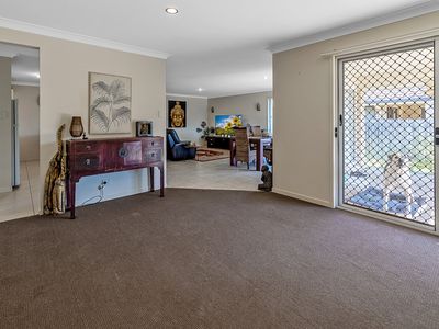 5 Kentia Court, Morayfield