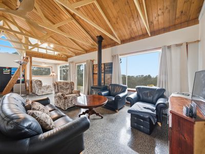 105 Speed Road, Hilldene