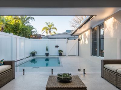 10 Amarina Avenue, Mooloolaba