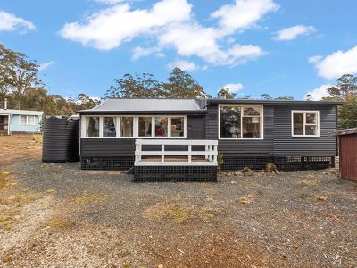 10221 Highland Lakes Road, Brandum
