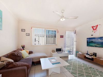 3 / 17 Back Street, Biggera Waters