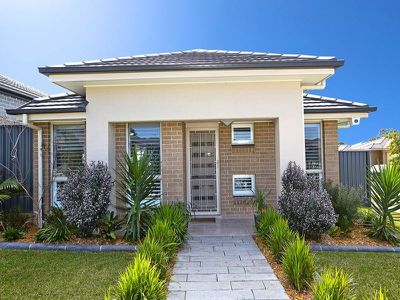 137 Glenmore Ridge Drive, Glenmore Park