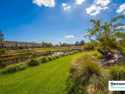 1 / 30 Trinculo Place, Queanbeyan