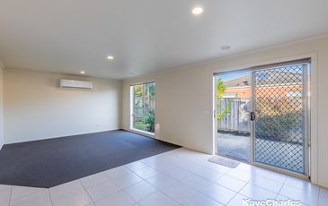 13 Stanhope Place, Pakenham