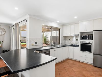 4 Golf View Street, Yokine