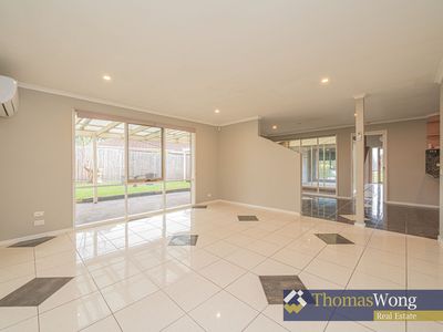 14 Orsett Court, Carrum Downs