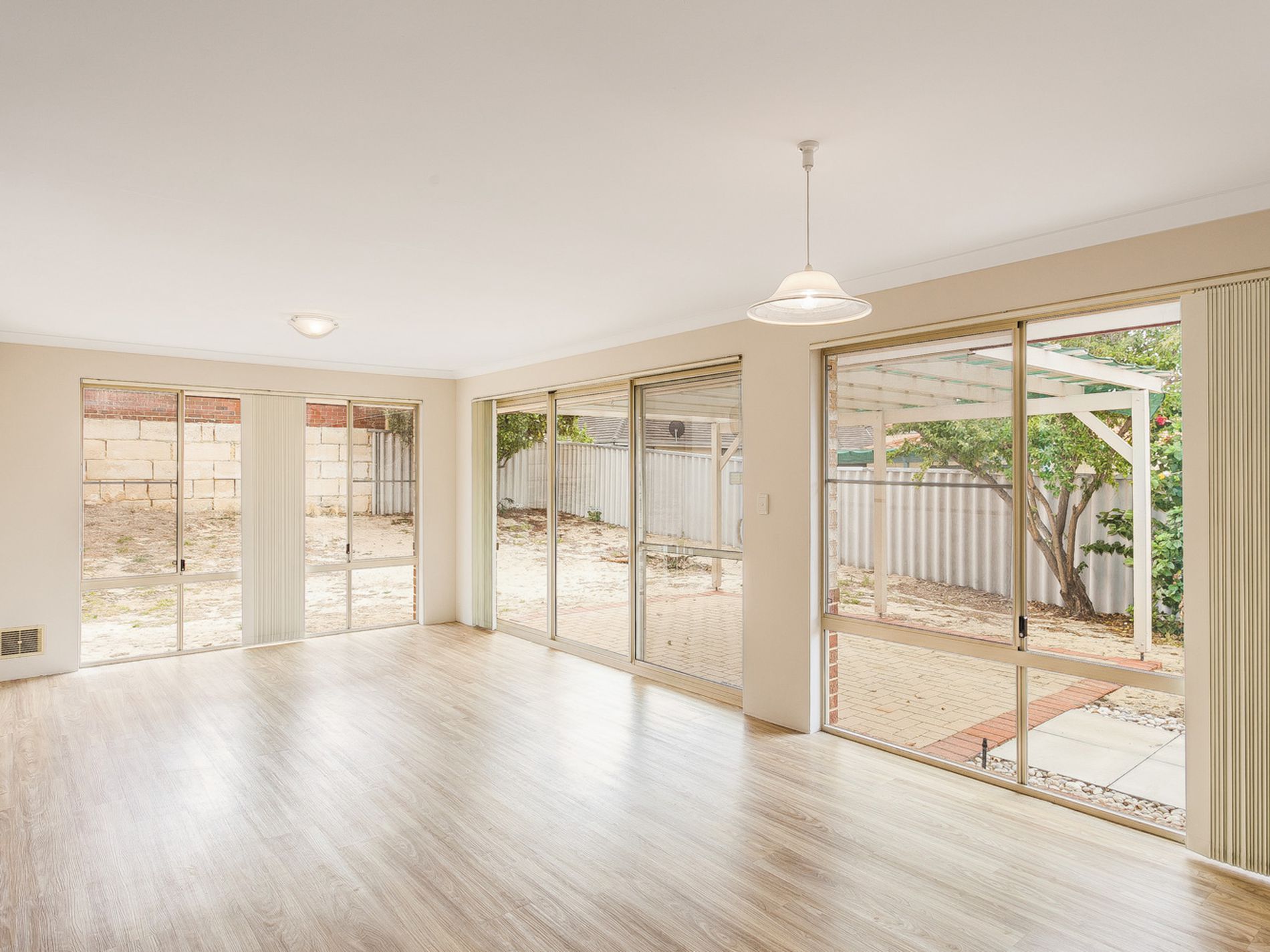 55 La Fayette Boulevard, Bibra Lake