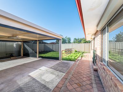 24 Powderbark Bypass, Kenwick
