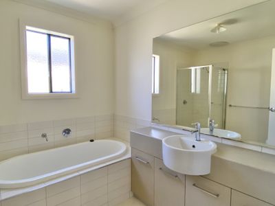 26 Ambleside Avenue, Wyndham Vale