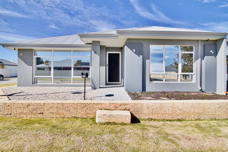 11 Winderie Road , Golden Bay