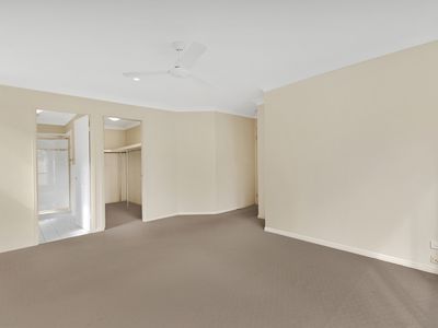 55 Golden Bear Dr, Arundel