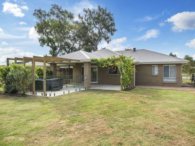 2 Drovers Ct, Mansfield