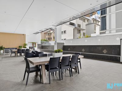 21 / 2729 Gold Coast Highway, Broadbeach