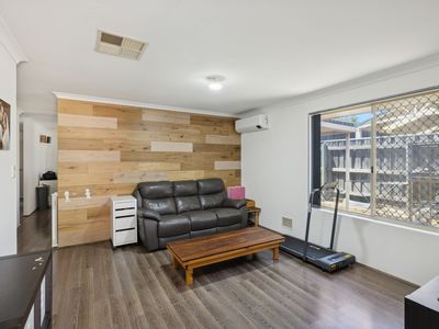 5 Sanford Court, Lockridge