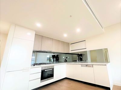 2303 / 6 Kingsborough Way, Zetland