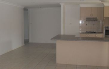 3 Castle Court, Beaconsfield
