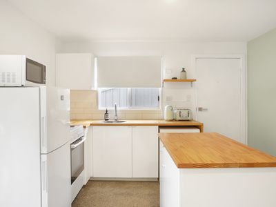 137 Lakeview Parade, Primbee