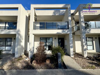 77 Williams Landing Boulevard, Williams Landing