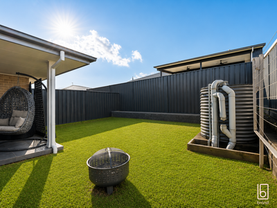 24 & 24A Bradman Drive, Woongarrah