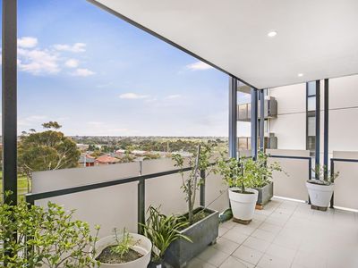 402/64 Wests Rd, Maribyrnong