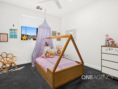 5 Beauty Street, Calderwood
