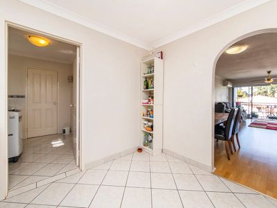 11 / 45 Shakespeare avenue, Yokine