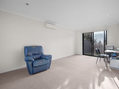 9 / 25 Deutgam Street, Werribee