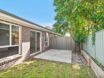 3 / 14 Cox Avenue, Nowra