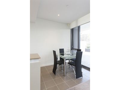 101 / 2 Oldfield Street, Burswood