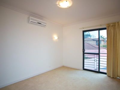 5/62 Kinsella Street, Joondanna
