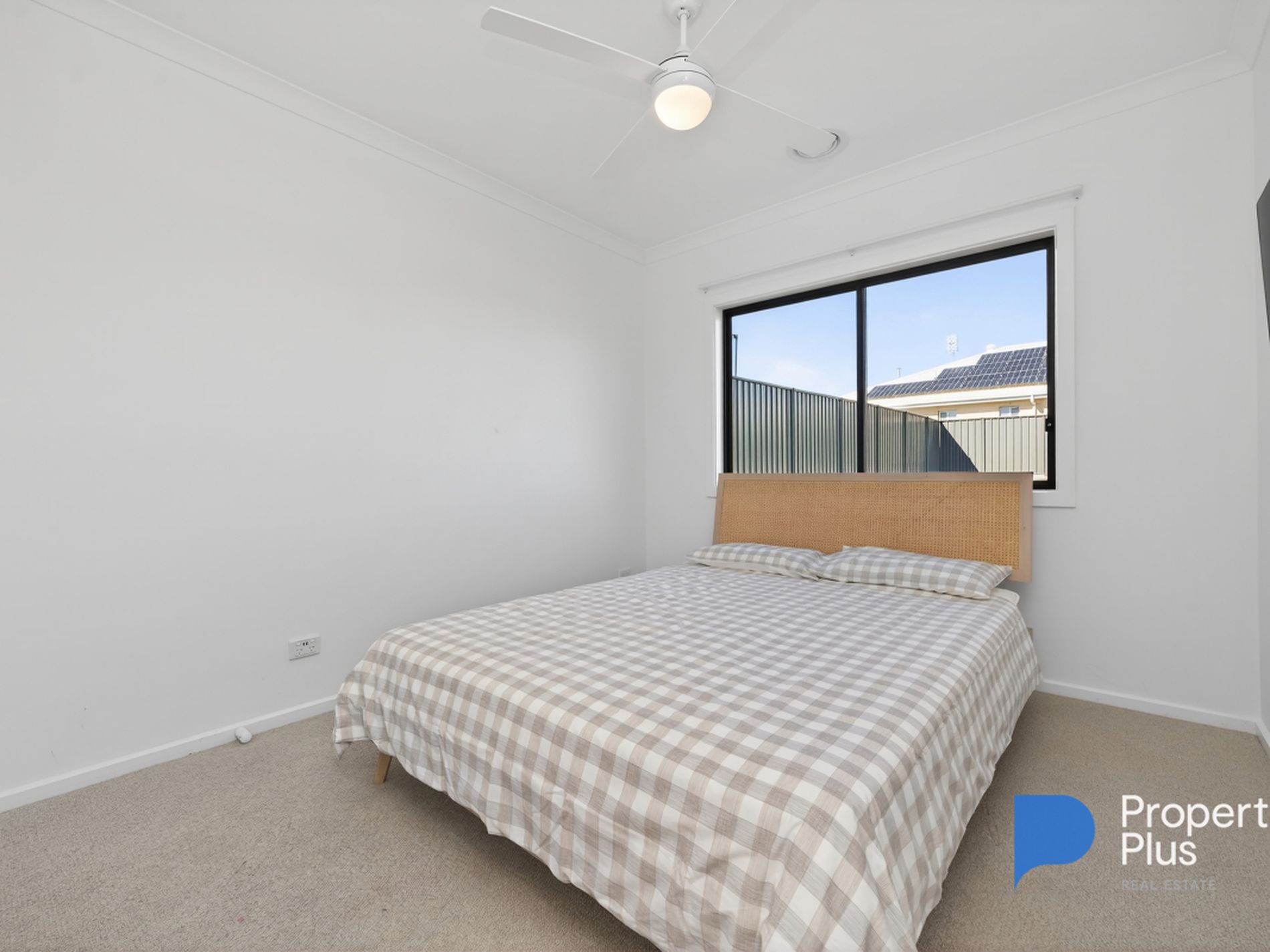 8 Banksia Court, Campbells Creek