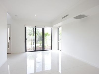45 Eagle Parade, Rochedale