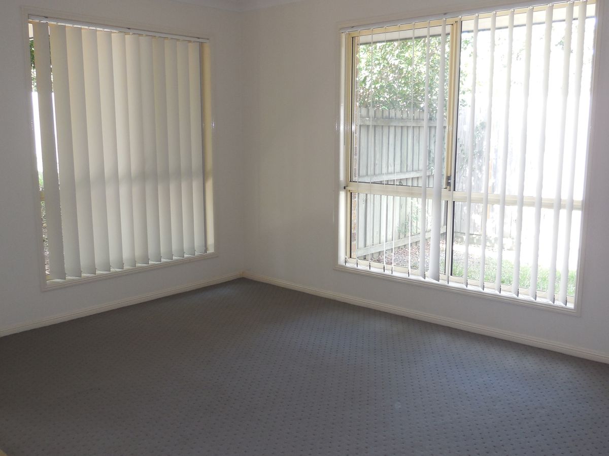 27 Creswick Place, Bellbowrie