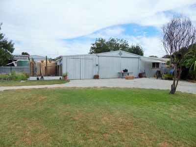 1 Browning Avenue, Murrabit