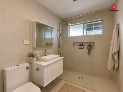 84 Berallier Drive, Camden South