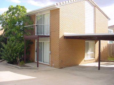 2 / 108 Smith Road, Woodridge