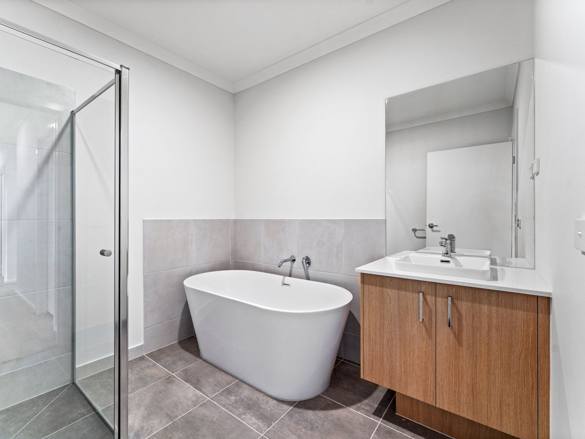 4 Portulaca Avenue, Manor Lakes