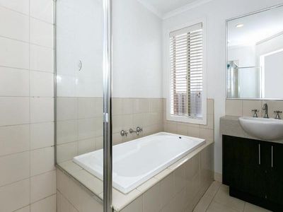 108 Rose Grange Boulevard, Tarneit
