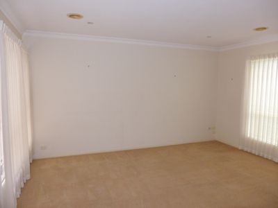 1 / 224 High Street, Belmont