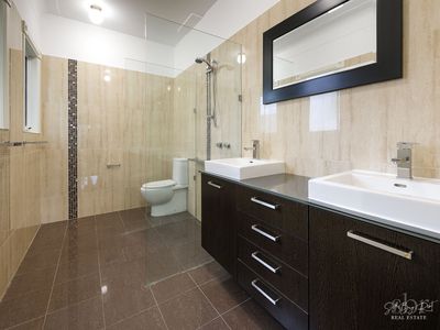 1 / 76 CHARLES STREET, Wodonga