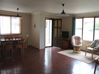 1 / 40-42 COLLITON PARADE, Forster