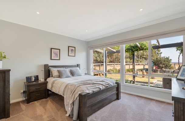 45 The Ridge, Oaklands Junction