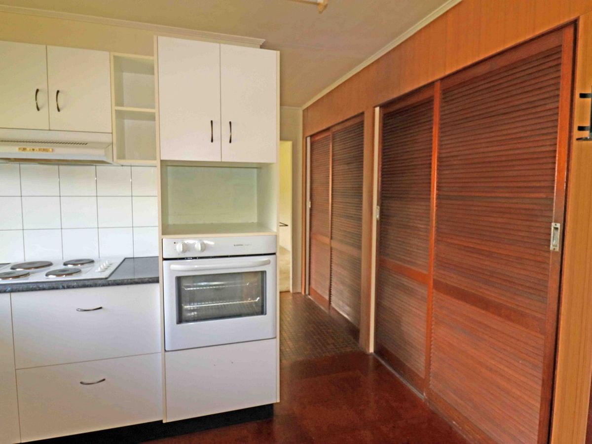 6 MCCONNELL STREET, Atherton