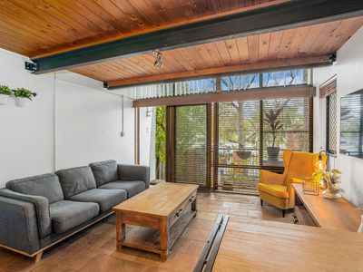 2 / 3 Greenway Street, Perth