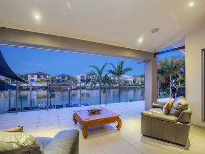 #98 Southaven Drive, Helensvale