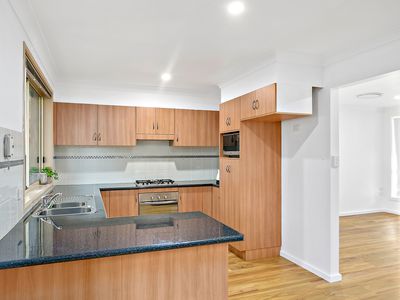 2 / 51 College Avenue, Blackbutt