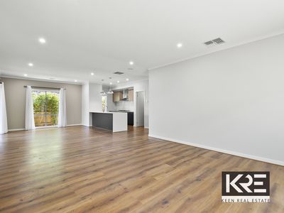 3 Atherton Avenue, Officer South
